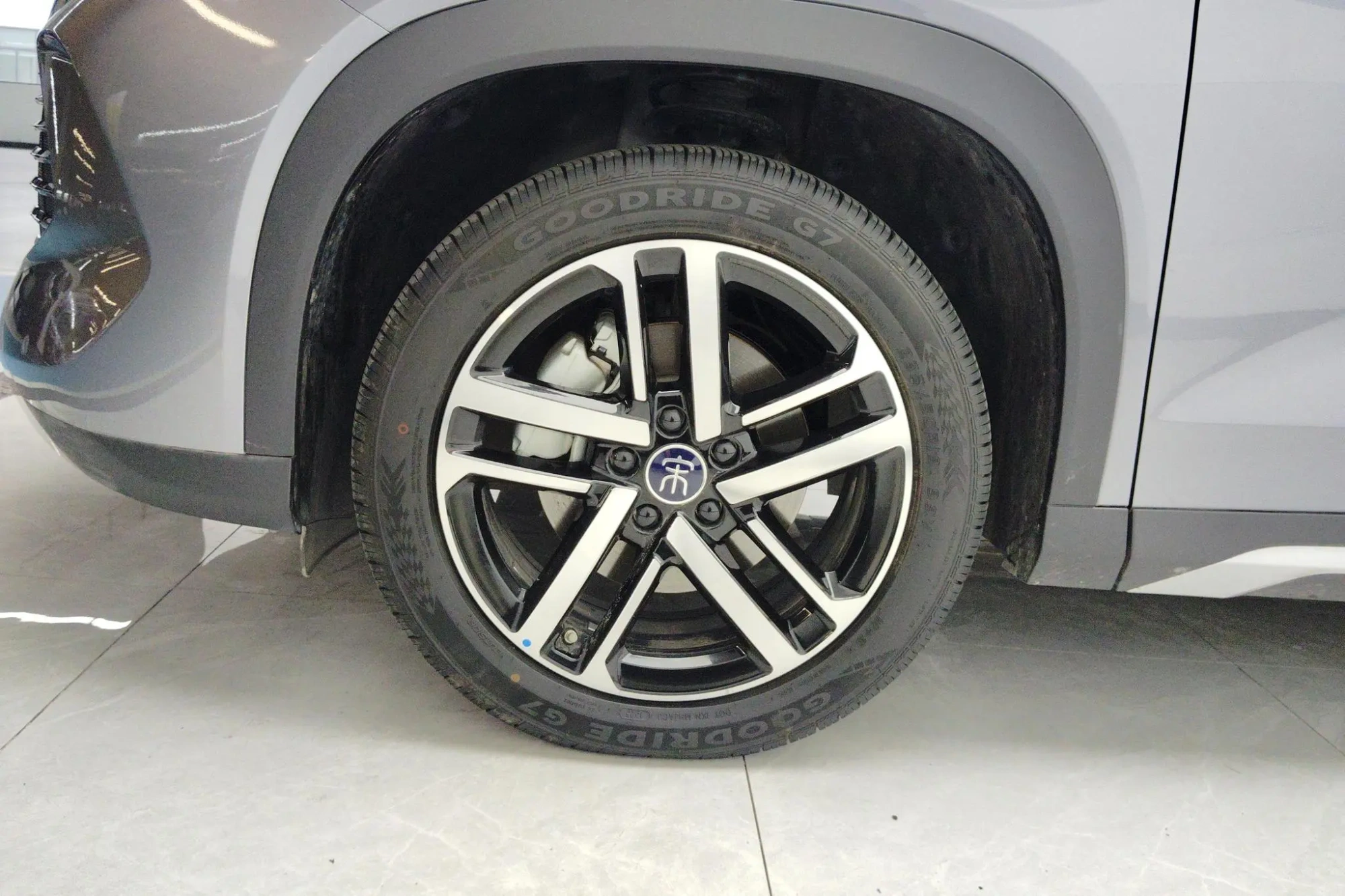 BYD Song L DM DM-i 112KM transcendent type
