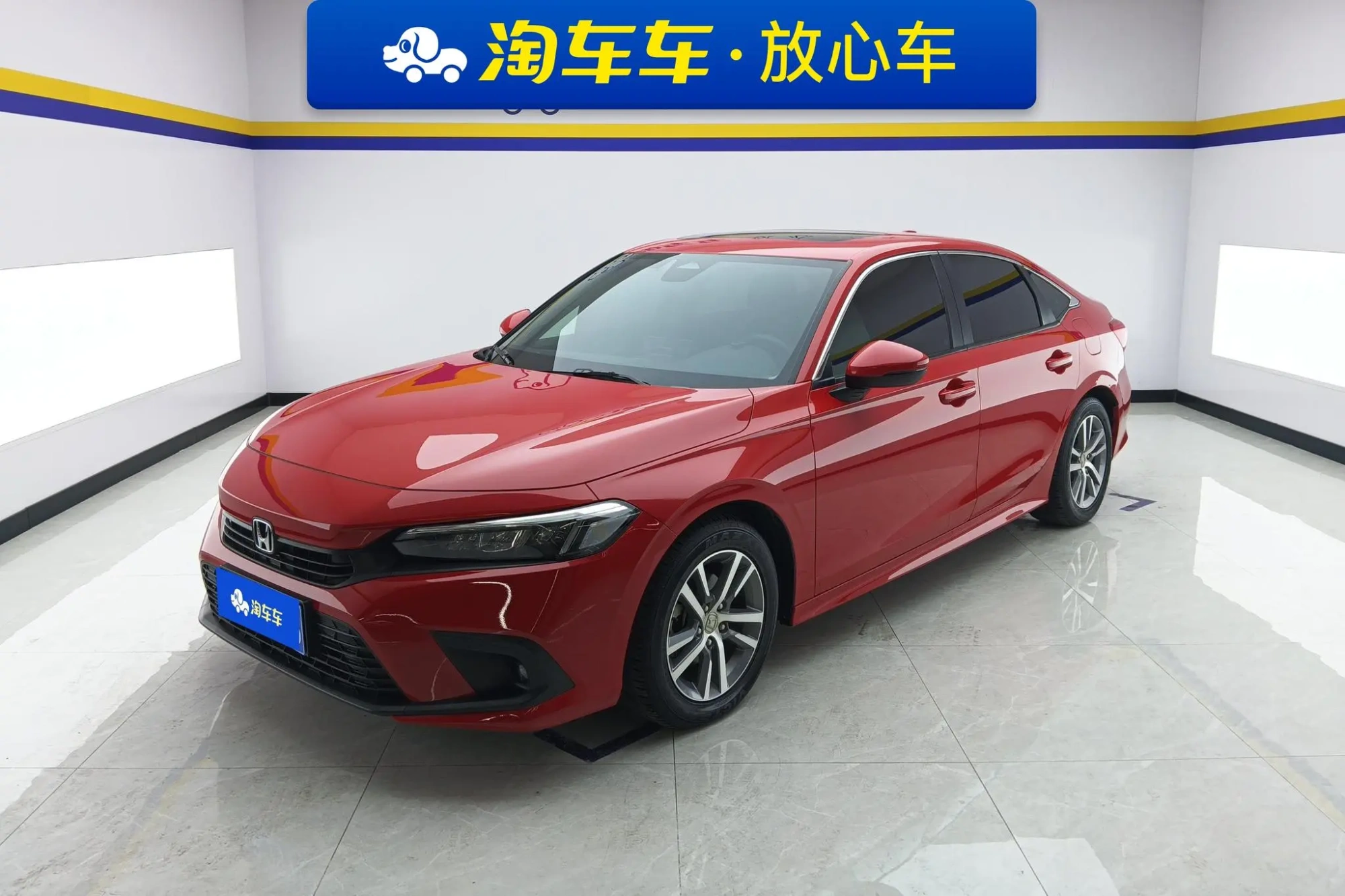 Honda Civic 240TURBO CVT Dynamic Version