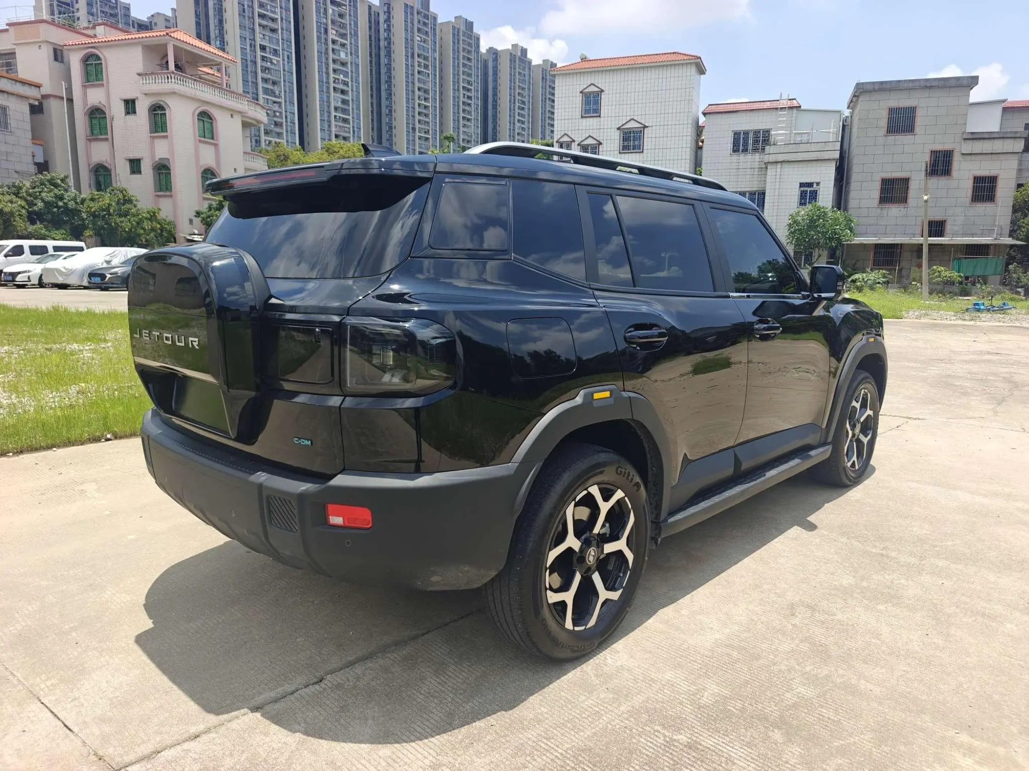 Jetour Jietu Shanhai T1 1.5TD DHT 150KM two-wheel drive Discovery version
